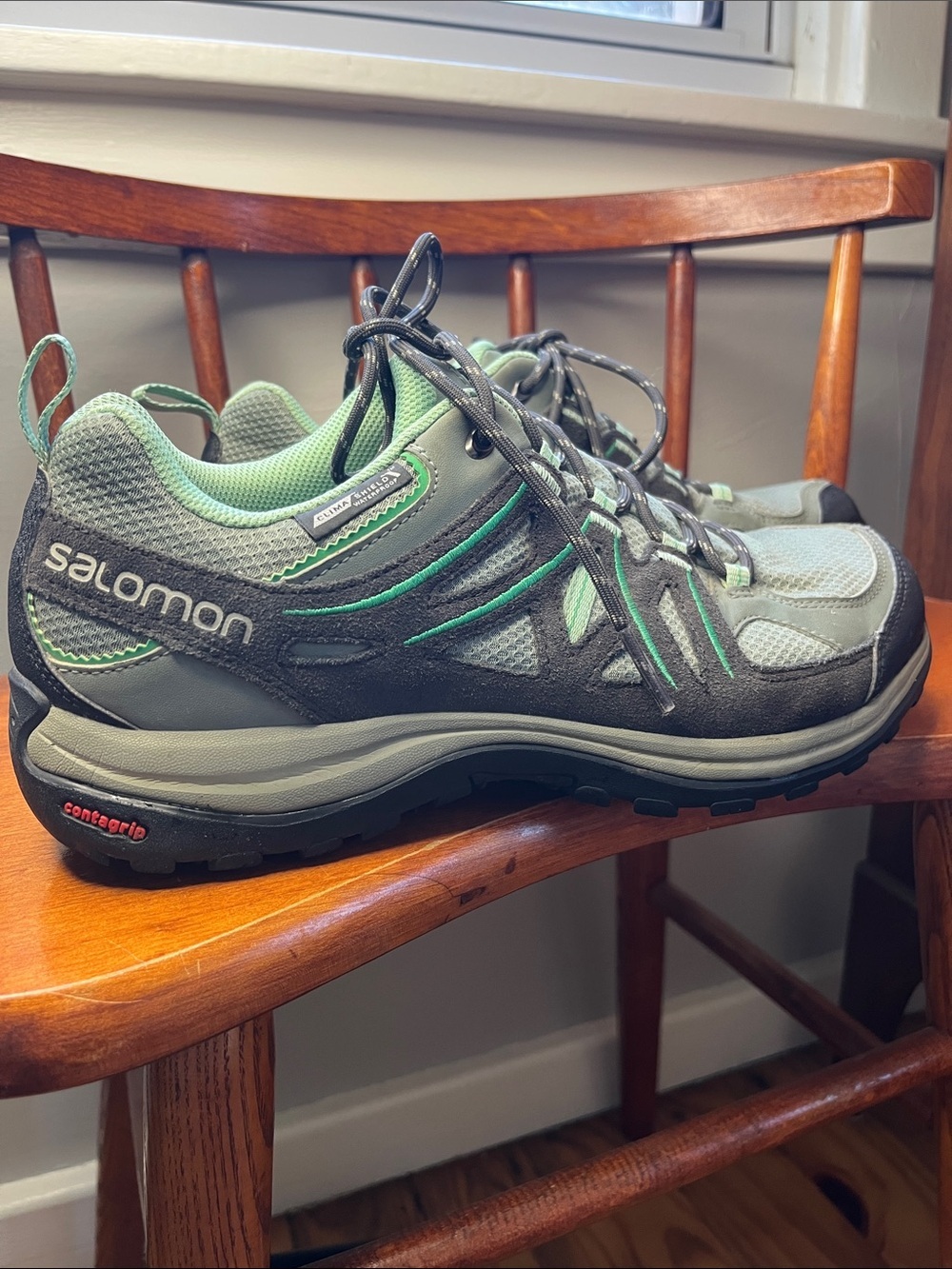 Salomon Ellipse 2 GTX Women’s Hiking Shoes Size 9 EUC